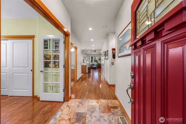 Property photo for 1759 Grand Avenue, Mount Vernon photo 2