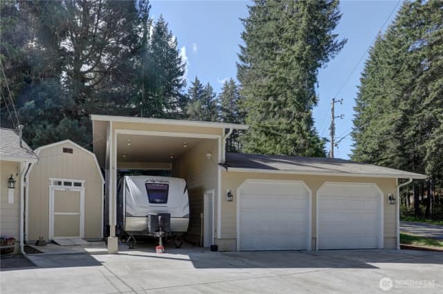 Property photo for 1720 E Saint Andrews Drive N, Shelton photo 5
