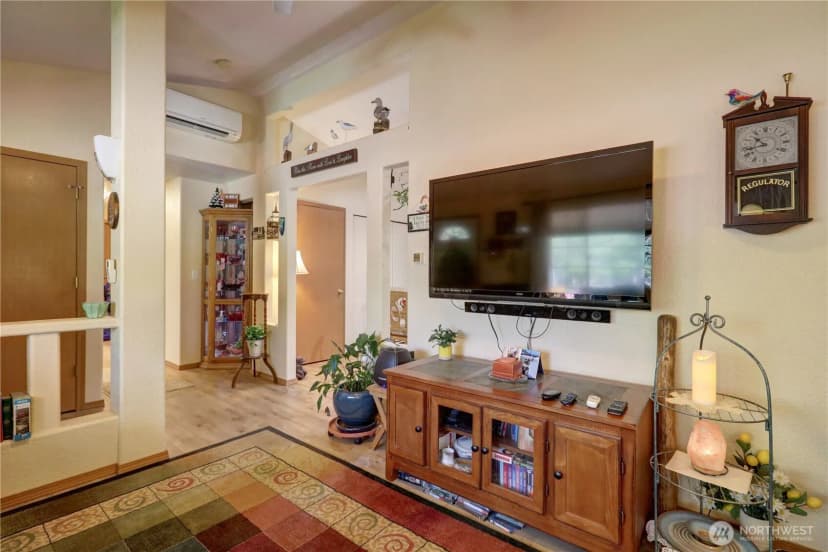 Property photo for 1720 E Saint Andrews Drive N, Shelton photo 13