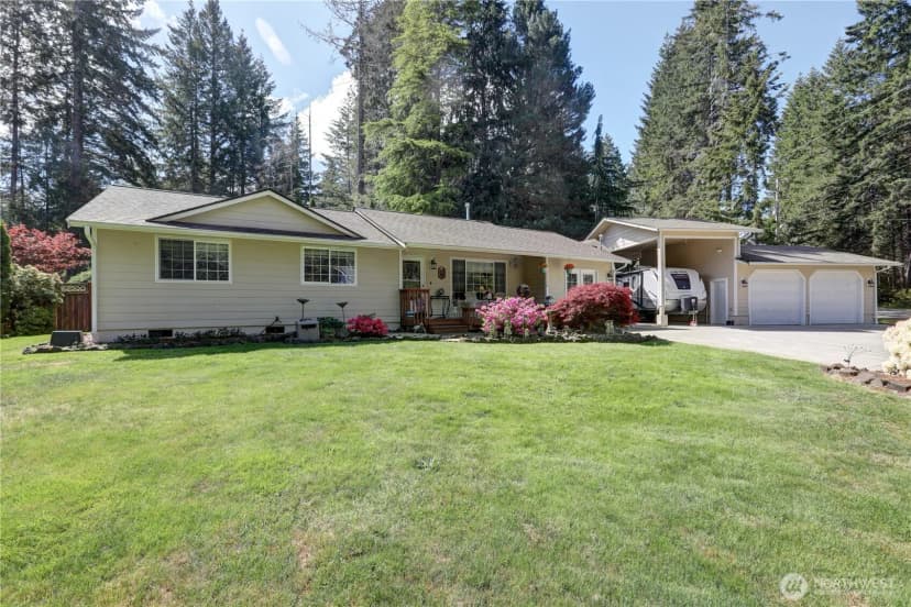 Property photo for 1720 E Saint Andrews Drive N, Shelton