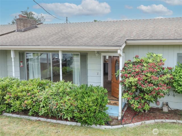 Property photo for 9314 44th Drive Ne, Marysville