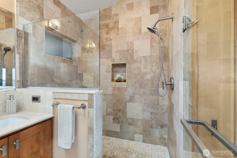 Property photo for 1323 Jackson Street, Port Townsend photo 20