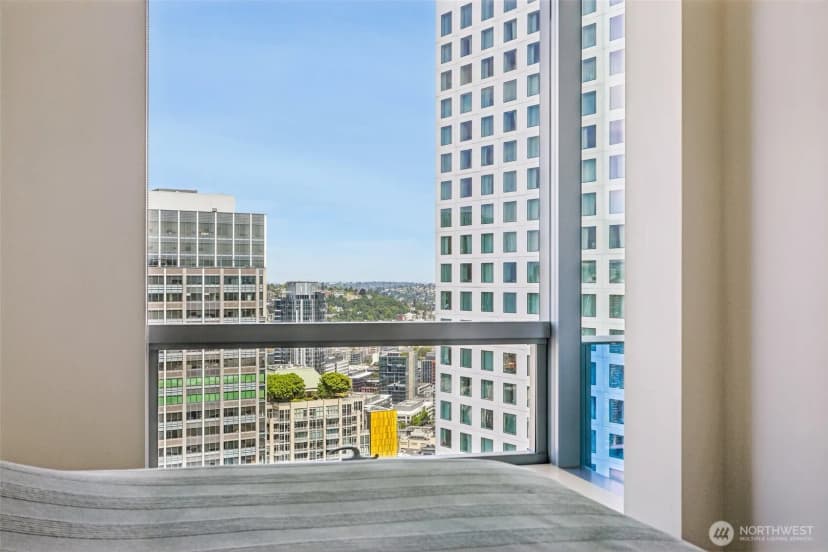Property photo for 737 Olive Way #3701, Seattle photo 20