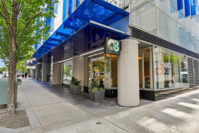 Property photo for 737 Olive Way #3701, Seattle photo 3