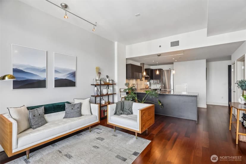 Property photo for 737 Olive Way #3701, Seattle photo 11