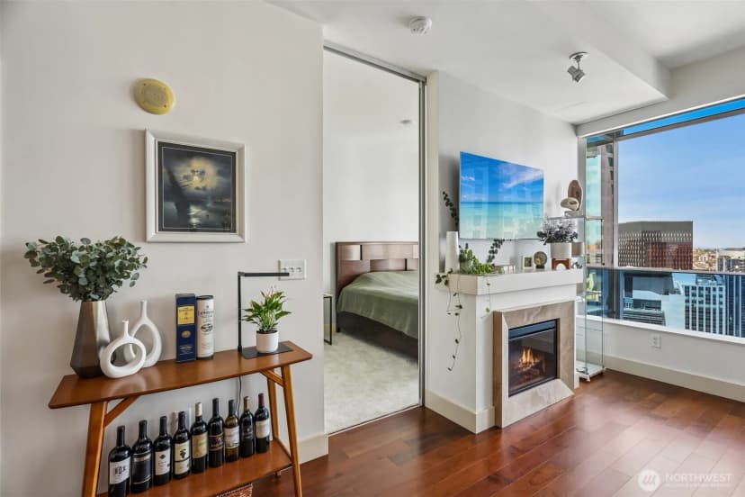 Property photo for 737 Olive Way #3701, Seattle photo 12