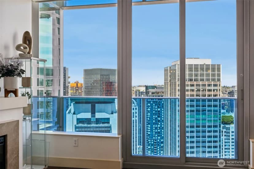 Property photo for 737 Olive Way #3701, Seattle photo 8