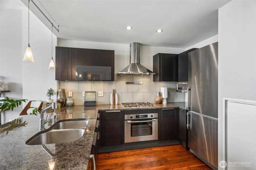 Property photo for 737 Olive Way #3701, Seattle photo 14