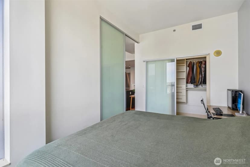 Property photo for 737 Olive Way #3701, Seattle photo 17