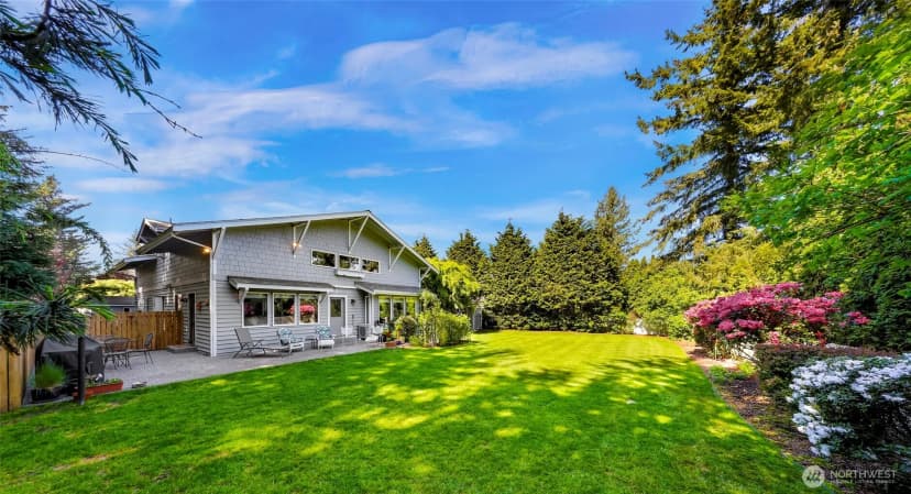 Property photo for 6874 Golf View Drive, Lynden photo 29