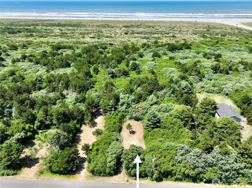 Property photo for 525 Sand Dune Avenue Sw, Ocean Shores photo 2