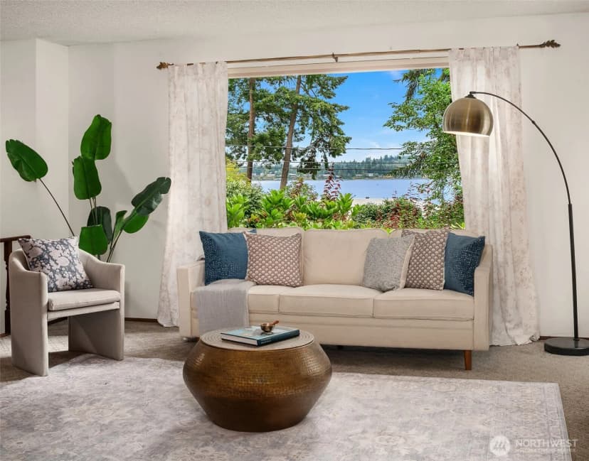 Property photo for 10218 Sw Tillicum Lane, Vashon