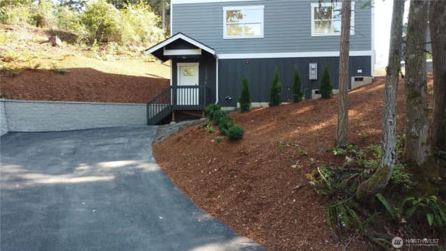 Property photo for 4178 Brays Way, Bellingham photo 2