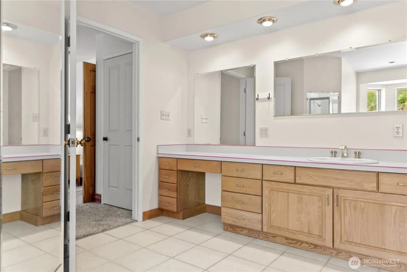 Property photo for 427 Rendezvous Road, Winthrop photo 29