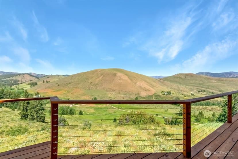 Property photo for 427 Rendezvous Road, Winthrop photo 6