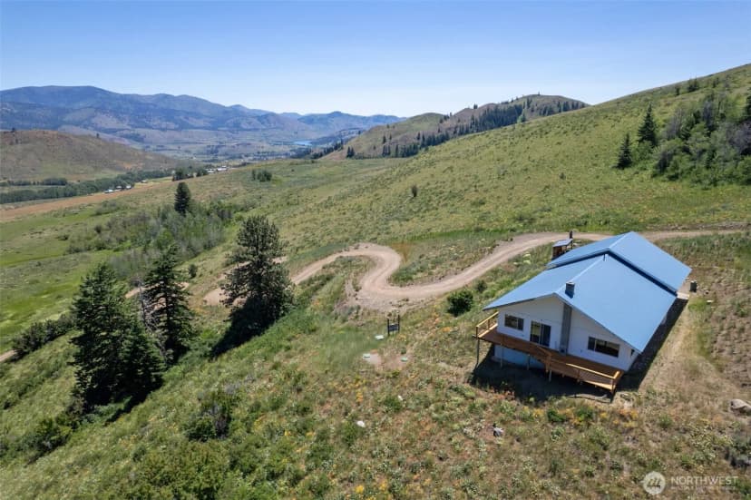 Property photo for 427 Rendezvous Road, Winthrop photo 39
