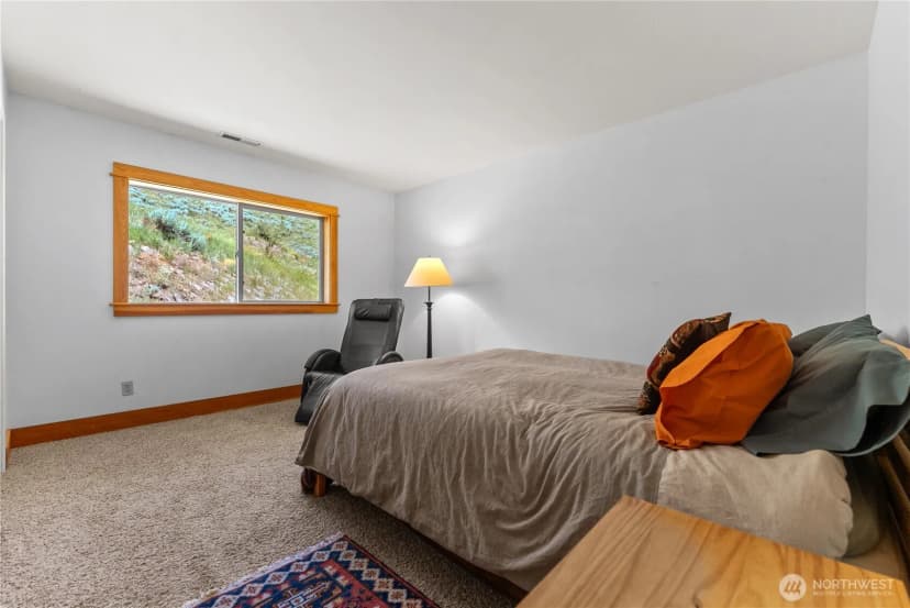 Property photo for 427 Rendezvous Road, Winthrop photo 25