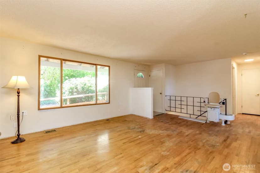 Property photo for 16235 Ne 51st Street, Redmond photo 18