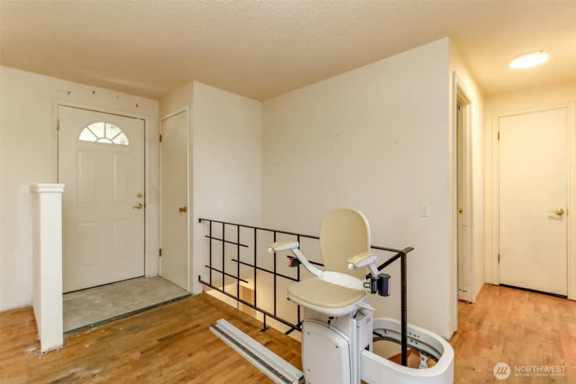 Property photo for 16235 Ne 51st Street, Redmond photo 15
