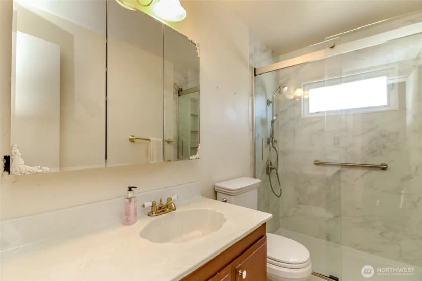 Property photo for 16235 Ne 51st Street, Redmond photo 27