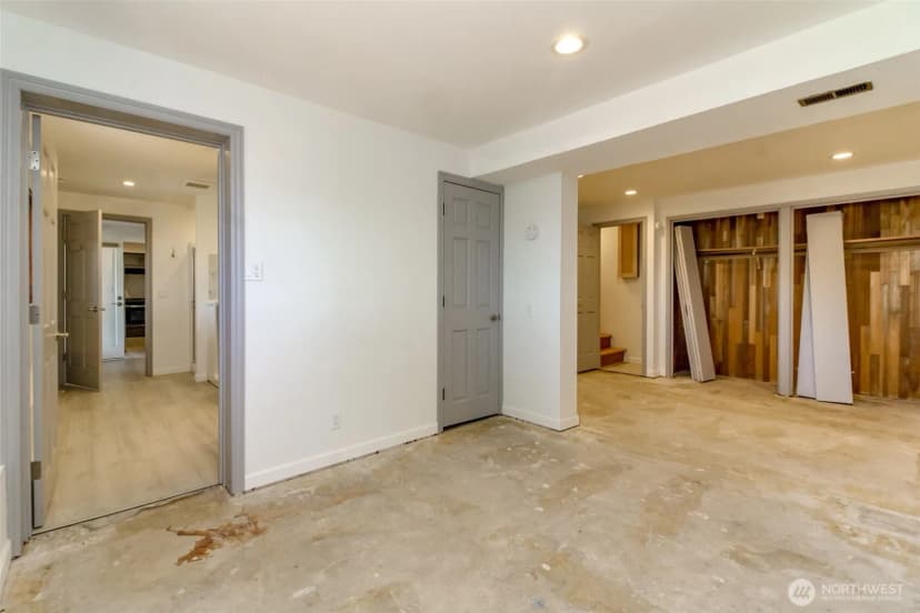 Property photo for 16235 Ne 51st Street, Redmond photo 12