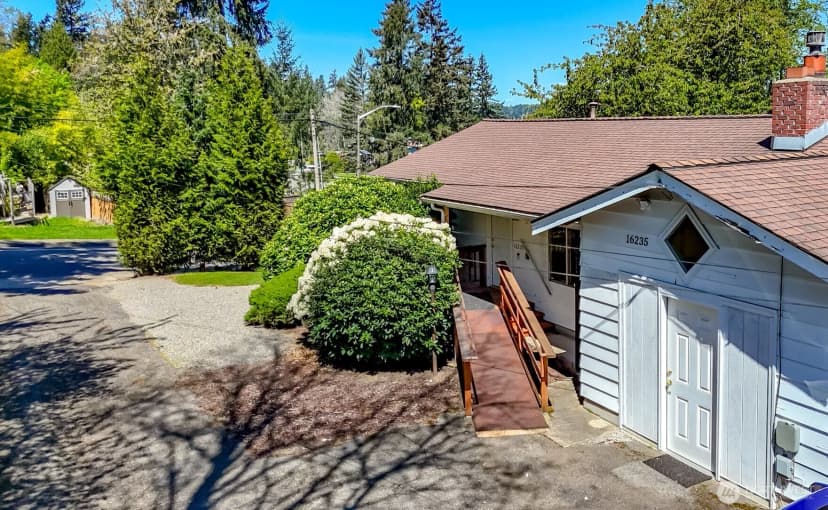 Property photo for 16235 Ne 51st Street, Redmond photo 39