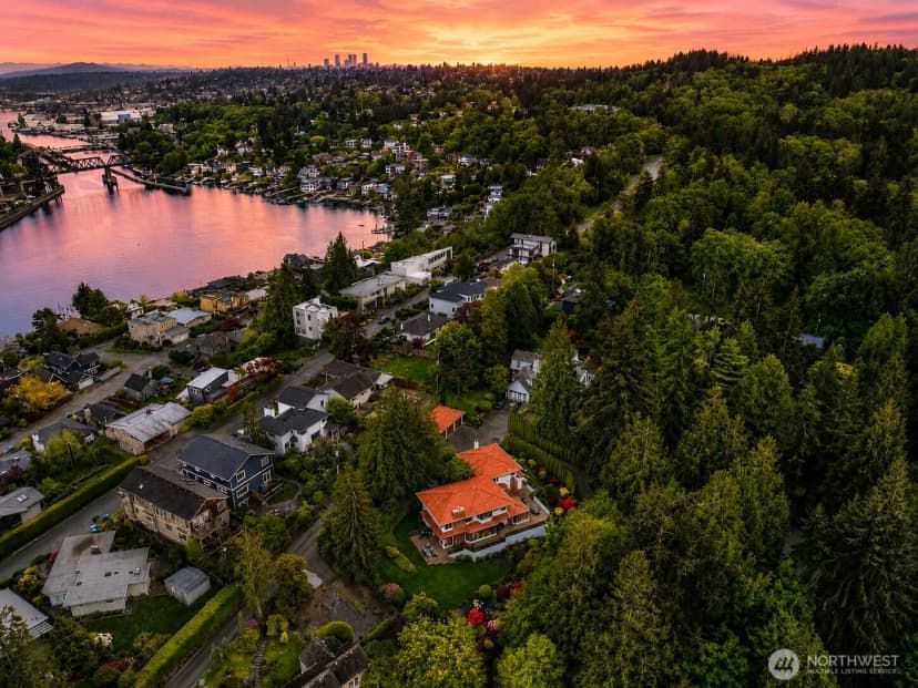 Property photo for 5601 43rd Avenue W, Seattle photo 37