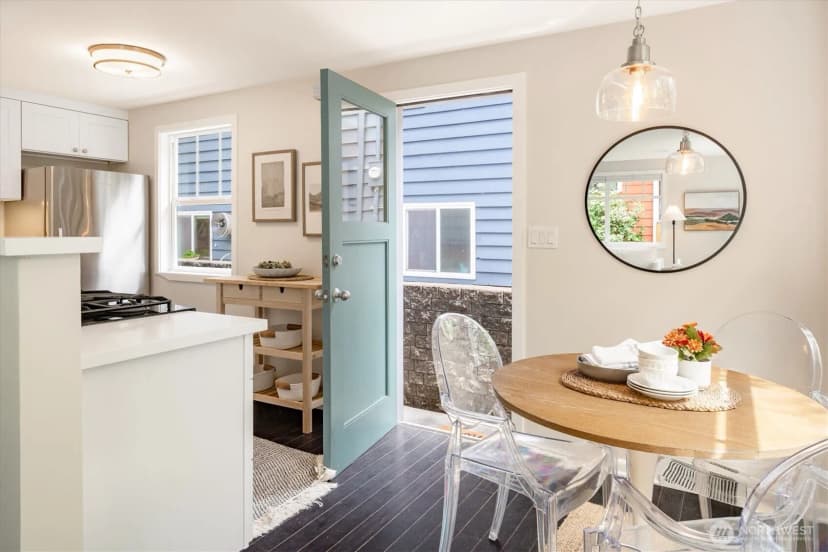 Property photo for 526 N 84th Street, Seattle photo 13