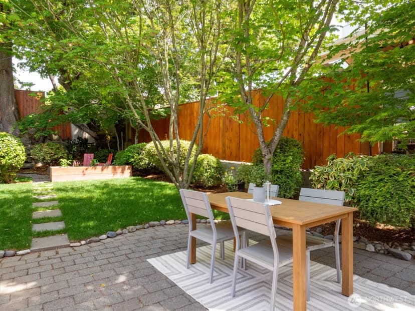 Property photo for 526 N 84th Street, Seattle photo 24