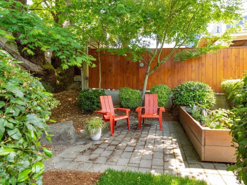 Property photo for 526 N 84th Street, Seattle photo 27