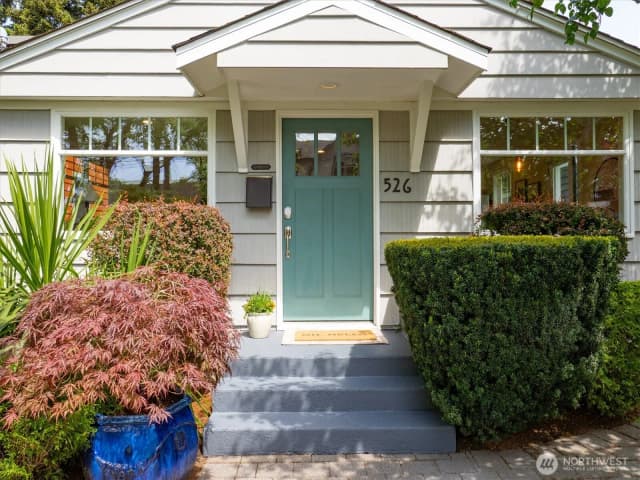 Property photo for 526 N 84th Street, Seattle photo 2