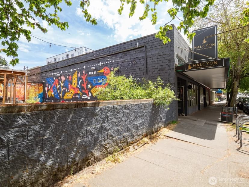 Property photo for 526 N 84th Street, Seattle photo 39