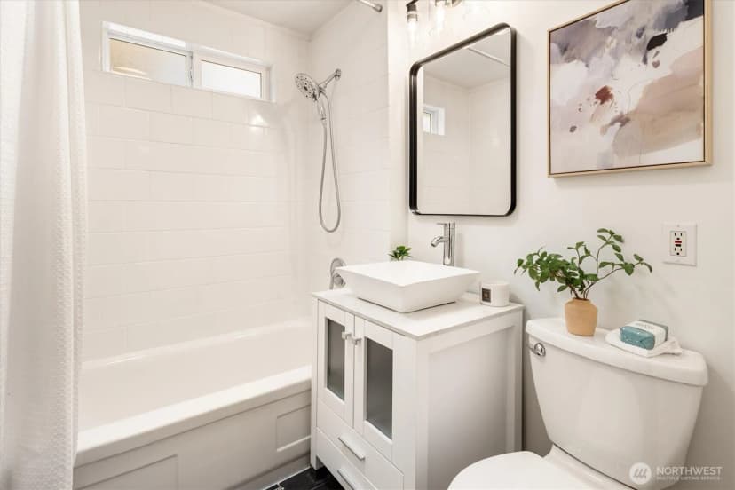 Property photo for 526 N 84th Street, Seattle photo 18