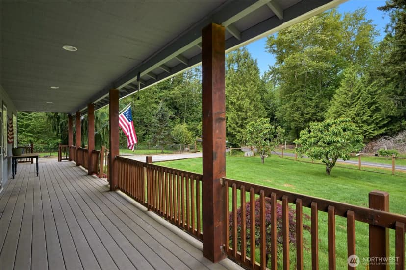 Property photo for 9954 Peace Road, Blaine photo 7