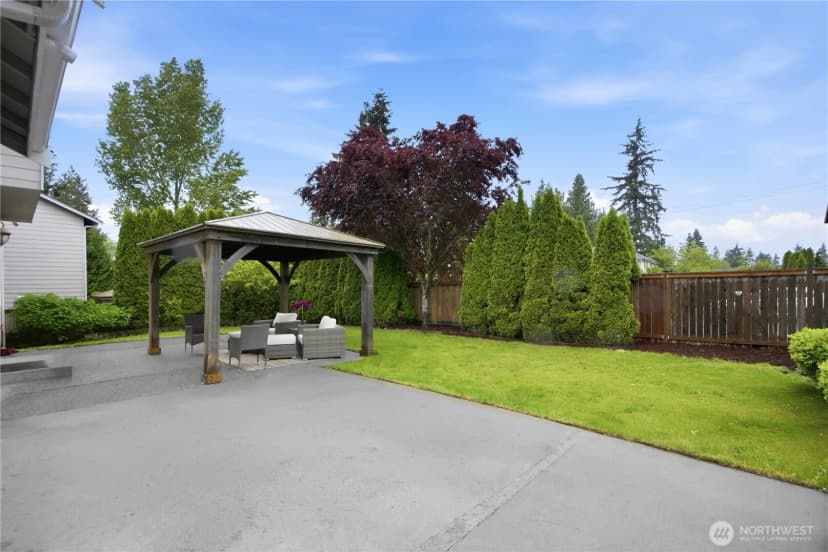 Property photo for 17617 44th Avenue W, Lynnwood photo 29