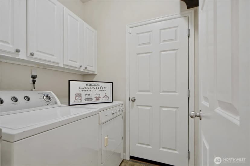 Property photo for 17617 44th Avenue W, Lynnwood photo 18