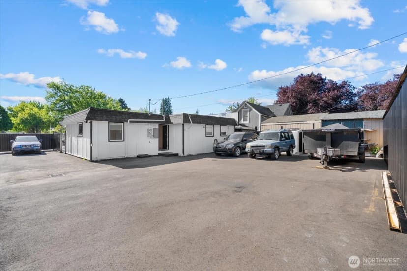 Property photo for 538 Railroad Avenue S, Kent photo 24