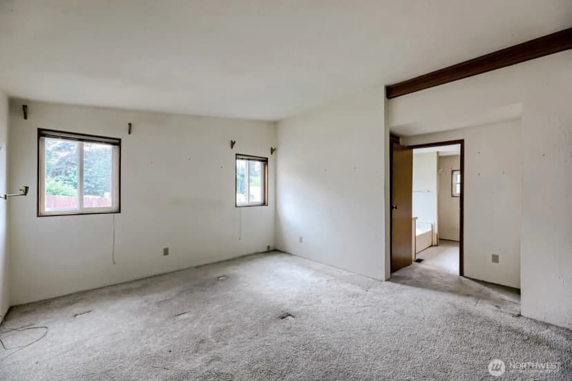 Property photo for 17125 Woodcrest Drive Ne, Bothell photo 10