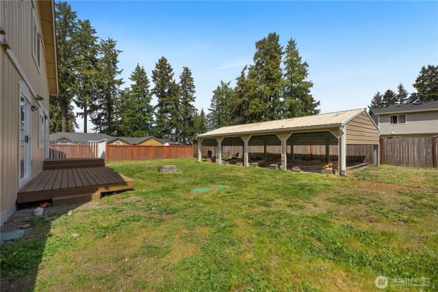 Property photo for 20711 1st Avenue E, Spanaway photo 3