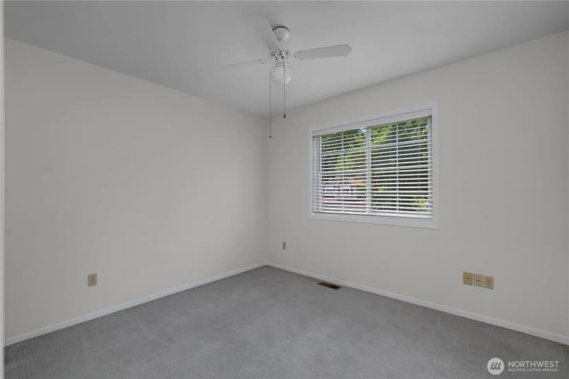 Property photo for 20711 1st Avenue E, Spanaway photo 29