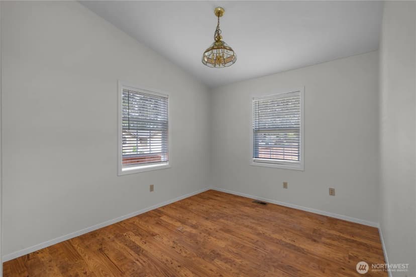 Property photo for 20711 1st Avenue E, Spanaway photo 18