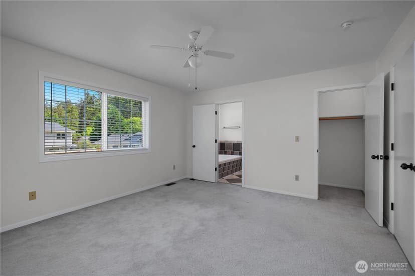 Property photo for 20711 1st Avenue E, Spanaway photo 23