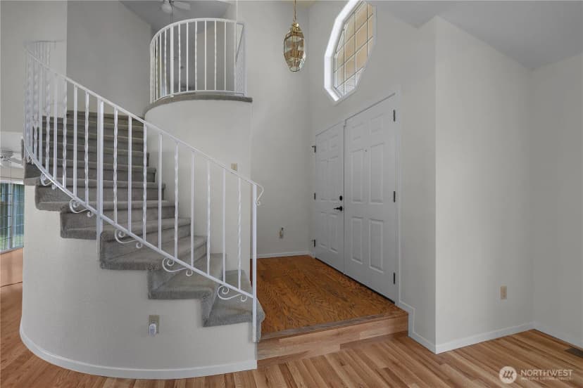 Property photo for 20711 1st Avenue E, Spanaway photo 5