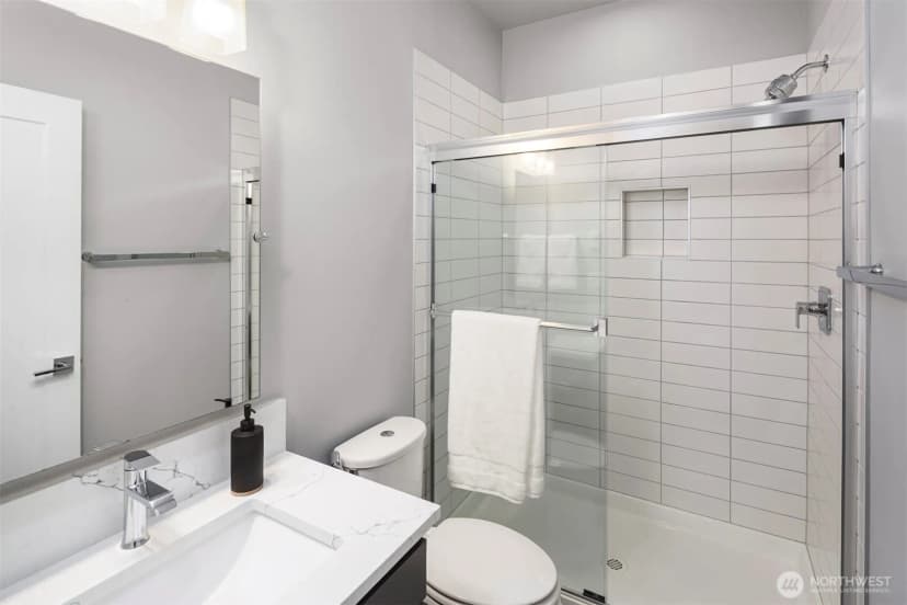 Property photo for 22755 Se 14th Court, Sammamish photo 11