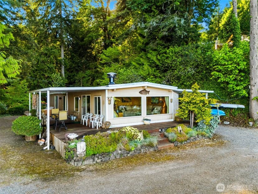 Property photo for 4736 Cooper Point Road Nw, Olympia photo 6