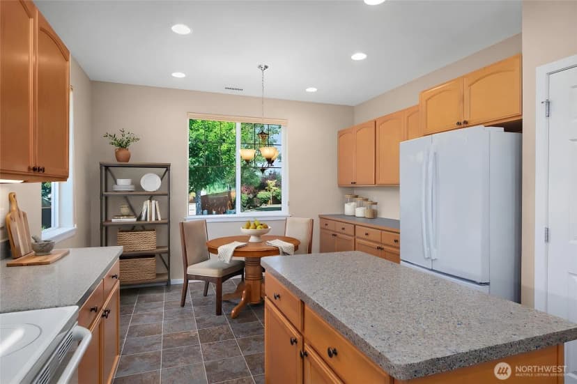 Property photo for 4812 Spokane Street Ne, Lacey photo 9