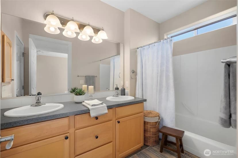 Property photo for 4812 Spokane Street Ne, Lacey photo 12