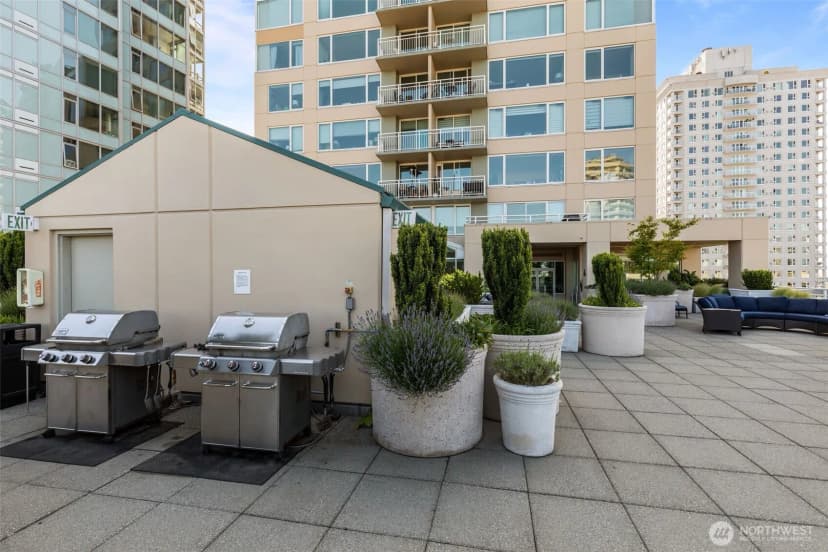 Property photo for 2600 2nd Avenue #503, Seattle photo 24