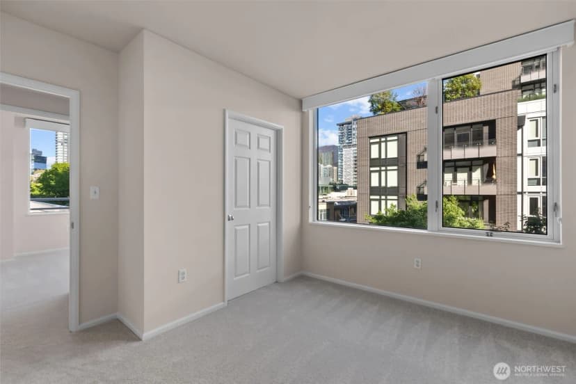 Property photo for 2600 2nd Avenue #503, Seattle photo 15