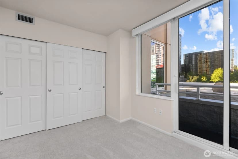 Property photo for 2600 2nd Avenue #503, Seattle photo 18